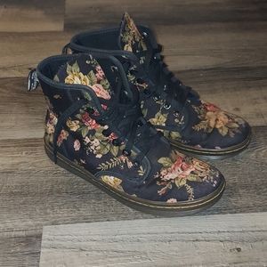 Flower Shoreditch boots